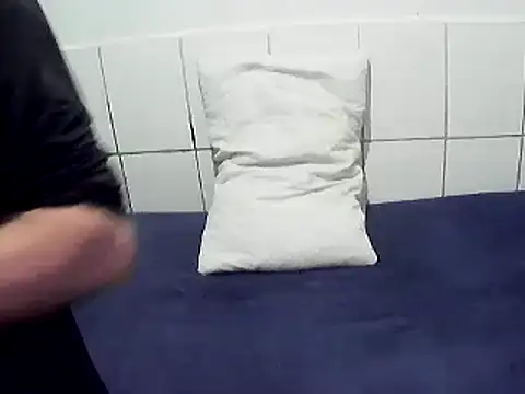 Snapshot of pierdona chatting on 04-20-26, 06:31 pierdona online show from 04-20-26, 06:31