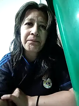 carolina linarez69 online show from 05-15-26, 11:45