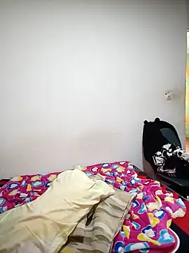 carolina linarez69 online show from 06-04-26, 05:52