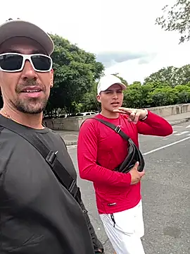 Snapshot of dantedesirexx chatting on 03-06-25, 07:32 dantedesirexx online show from 03-06-25, 07:32