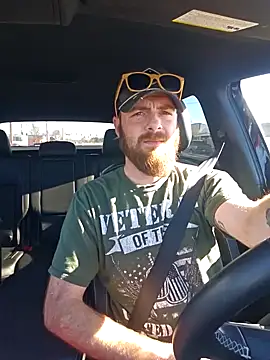 Snapshot of SirYummy18 chatting on 01-15-25, 07:12 SirYummy18 online show from 01-15-25, 07:12