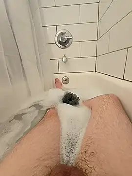 Snapshot of SirYummy18 chatting on 01-20-25, 04:43 SirYummy18 online show from 01-20-25, 04:43