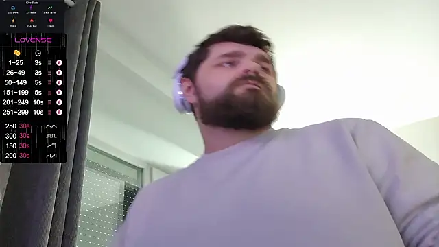 Snapshot of KingMarti chatting on 01-19-26, 07:34 KingMarti online show from 01-19-26, 07:34