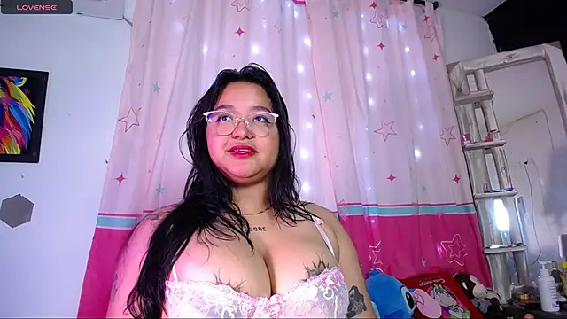 alaia 03 online show from 03-29-26, 03:45