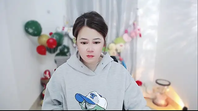 Fan ting online show from 02-12-26, 01:11