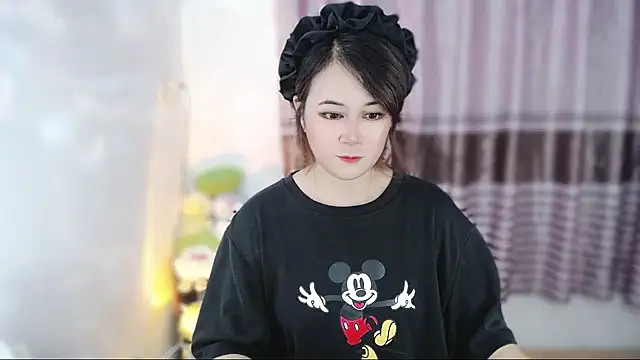 Snapshot of Fan_ting chatting on 07-04-26, 02:23 Fan ting online show from 07-04-26, 02:23