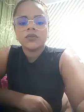 Snapshot of Evabigass chatting on 01-17-25, 06:23 Evabigass online show from 01-17-25, 06:23