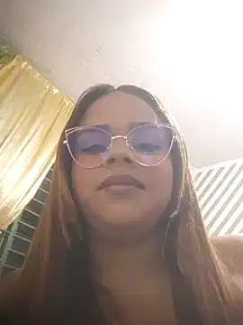 Snapshot of Evabigass chatting on 01-26-25, 03:03 Evabigass online show from 01-26-25, 03:03