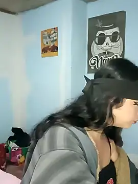 Snapshot of Elvishcassie_ chatting on 02-08-25, 12:38 Elvishcassie  online show from 02-08-25, 12:38