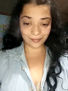 Snapshot of Elvishcassie_ chatting on 03-04-25, 02:49 Elvishcassie  online show from 03-04-25, 02:49