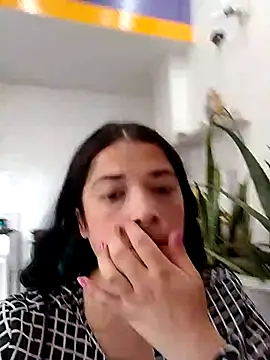 Elvishcassie  online show from 06-09-26, 01:56