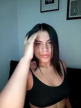 Snapshot of Any_Stone1 chatting on 02-05-25, 01:15 Any Stone1 online show from 02-05-25, 01:15