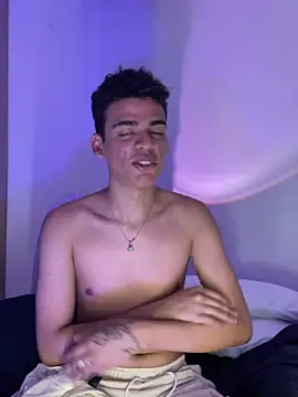 Leo bunny hot online show from 12-06-24, 03:08