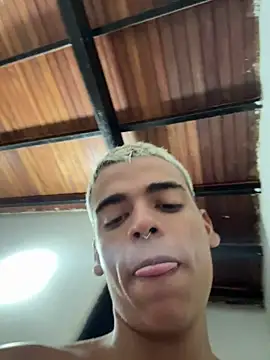 Leo bunny hot online show from 07-04-26, 07:42