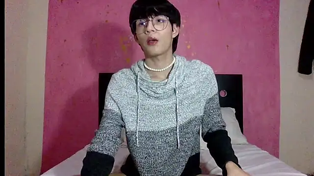 Snapshot of seung_vinblue chatting on 12-06-24, 11:36 seung vinblue online show from 12-06-24, 11:36