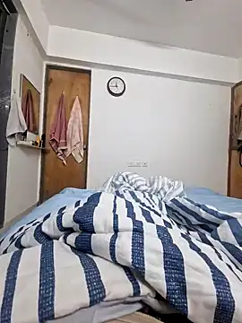 Snapshot of vivanpraj999 chatting on 02-05-25, 05:53 vivanpraj999 online show from 02-05-25, 05:53