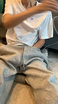 kimkim123123 online show from 10-25-25, 04:20