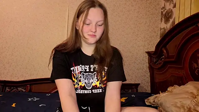 Aria  Dark online show from 04-22-26, 07:59