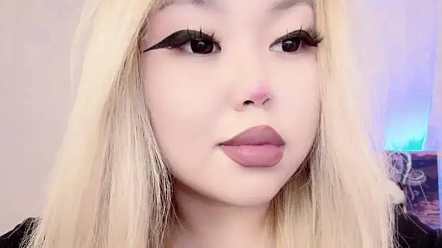 amelia sunlight online show from 03-03-25, 12:26