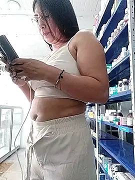 Megan jennerr online show from 02-26-25, 08:00