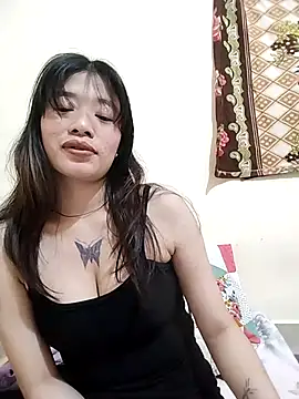 Snapshot of Cool__girl chatting on 02-12-25, 03:16 Cool girl online show from 02-12-25, 03:16