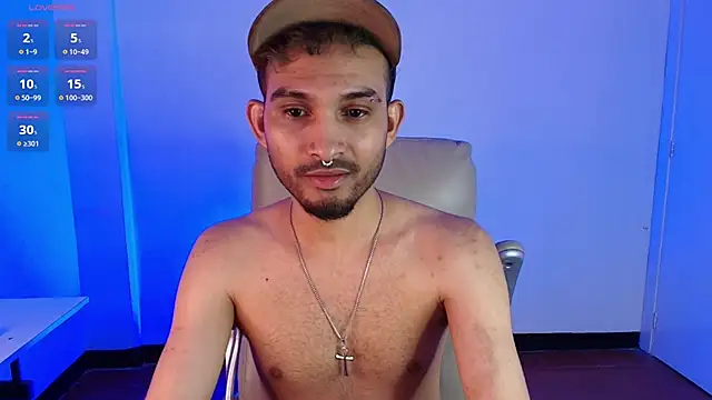 Snapshot of _miguel0 chatting on 06-15-26, 03:09 miguel0 online show from 06-15-26, 03:09