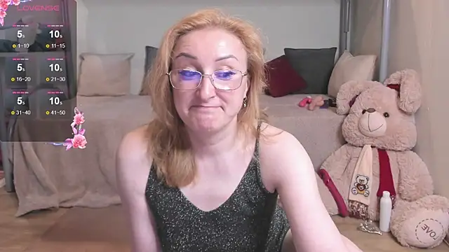 MadissonKiss online show from 06-08-26, 01:28