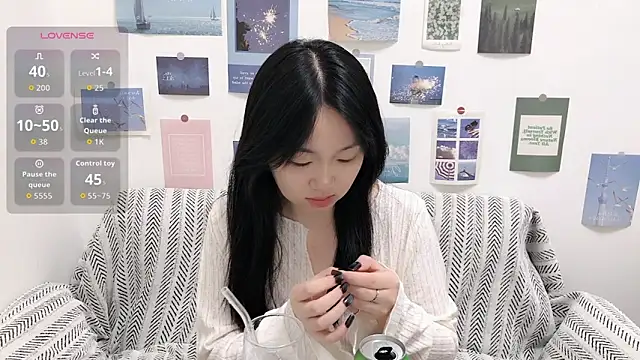 LiLiYbaby online show from 09-12-25, 06:13