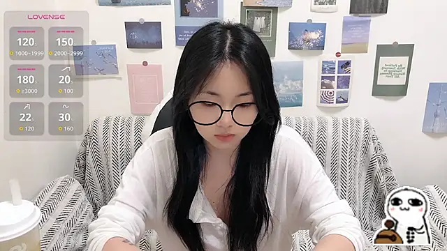 LiLiYbaby online show from 05-13-26, 06:33