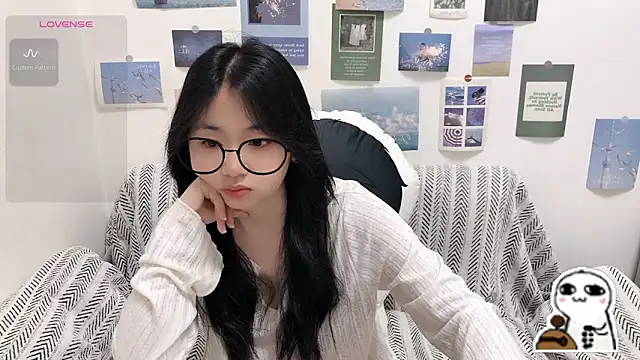 LiLiYbaby online show from 06-11-26, 06:55