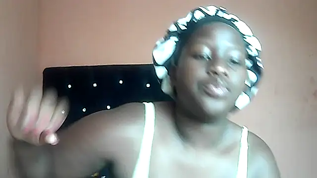 MelaninBear online show from 12-22-24, 01:33