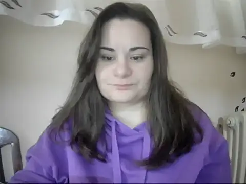 Snapshot of AalinnaK chatting on 02-08-26, 08:40 AalinnaK online show from 02-08-26, 08:40
