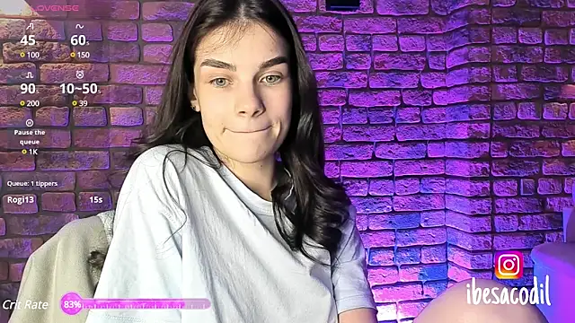 Snapshot of adriana_allien chatting on 02-22-25, 02:06 adriana allien online show from 02-22-25, 02:06