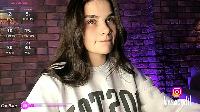 Snapshot of adriana_allien chatting on 02-23-25, 11:04 adriana allien online show from 02-23-25, 11:04