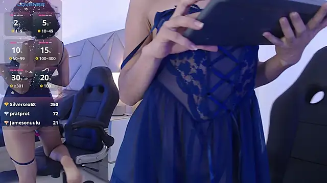 Snapshot of LeeThompson_ chatting on 01-13-25, 03:04 LeeThompson online show from 01-13-25, 03:04