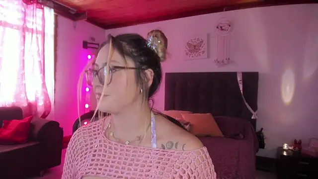 miss julietaa online show from 02-25-26, 03:21