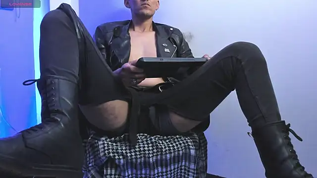 enzopratt online show from 02-27-25, 06:40