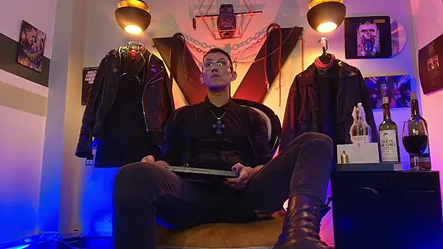 enzopratt online show from 09-24-25, 06:11