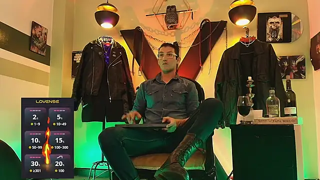 enzopratt online show from 10-20-25, 04:13