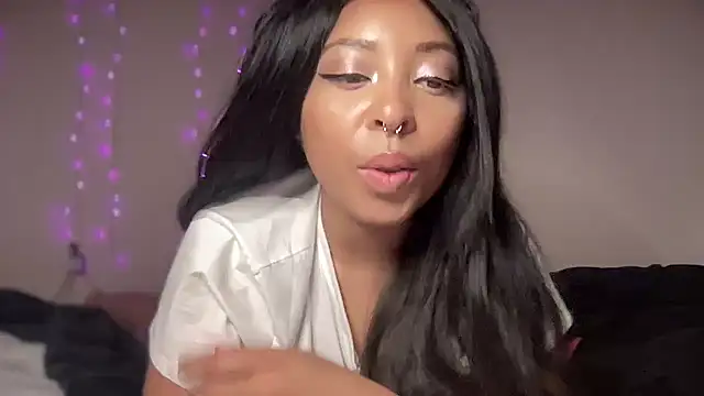 Snapshot of BaileyBaird chatting on 03-05-25, 09:26 BaileyBaird online show from 03-05-25, 09:26