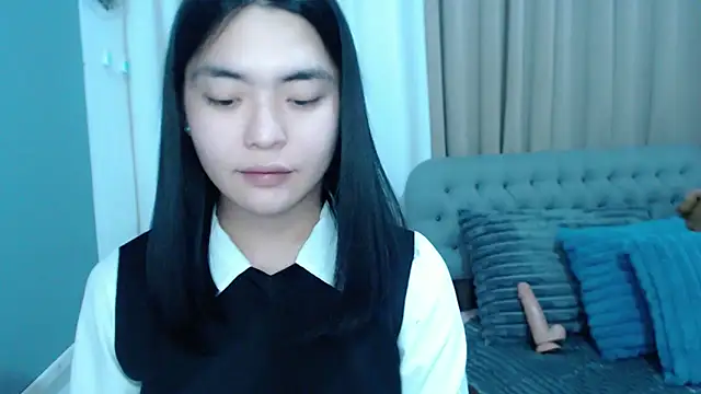 zhaviahale21 online show from 10-16-25, 06:03