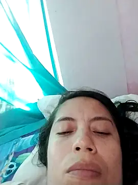 Snapshot of lisseth chatting on 04-08-26, 08:42 lisseth online show from 04-08-26, 08:42