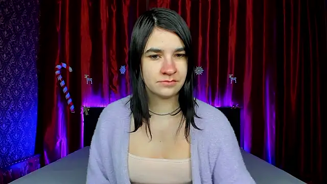  Polly Love  online show from 02-03-26, 07:57