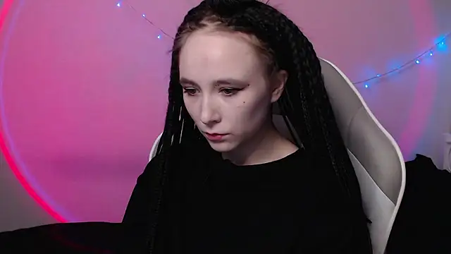 Robin yourss online show from 12-09-24, 01:13