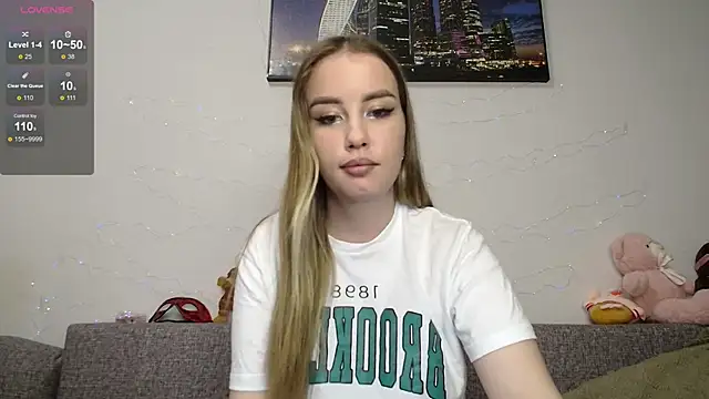 sweet girl Vr online show from 12-16-24, 11:55