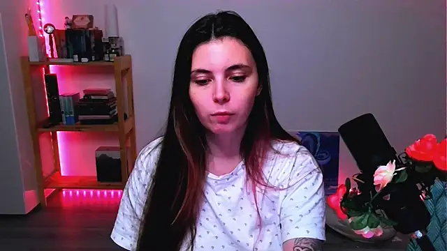 peaachybabe   online show from 10-16-25, 04:41