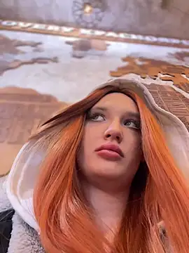 Holly Molii online show from 02-19-25, 08:33