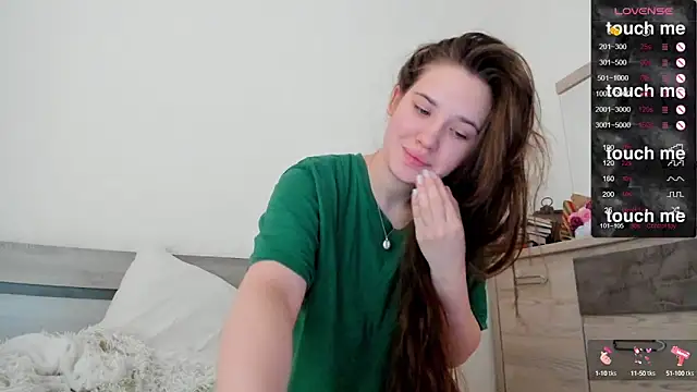 Holly Molii online show from 02-22-25, 05:12