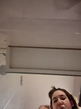 Holly Molii online show from 03-16-25, 05:36