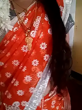 Snapshot of yourtamilcouple chatting on 02-03-25, 06:24 yourtamilcouple online show from 02-03-25, 06:24